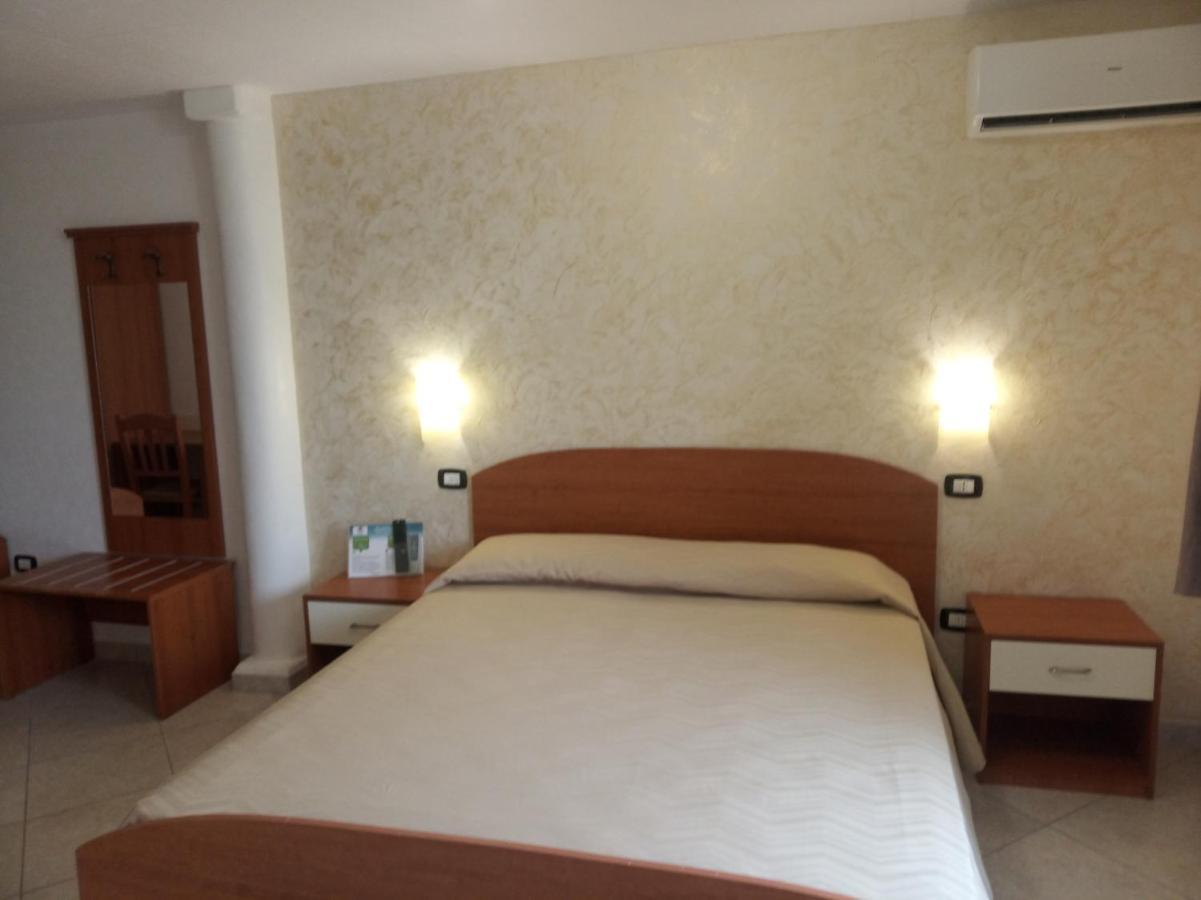 B&B Camere Порто Чезарео Екстериор снимка